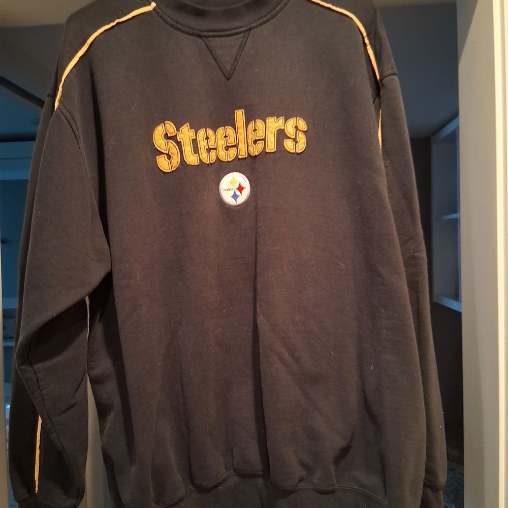 Embroidered Steelers Black Sweatshirt *READ DESCRIPTION*